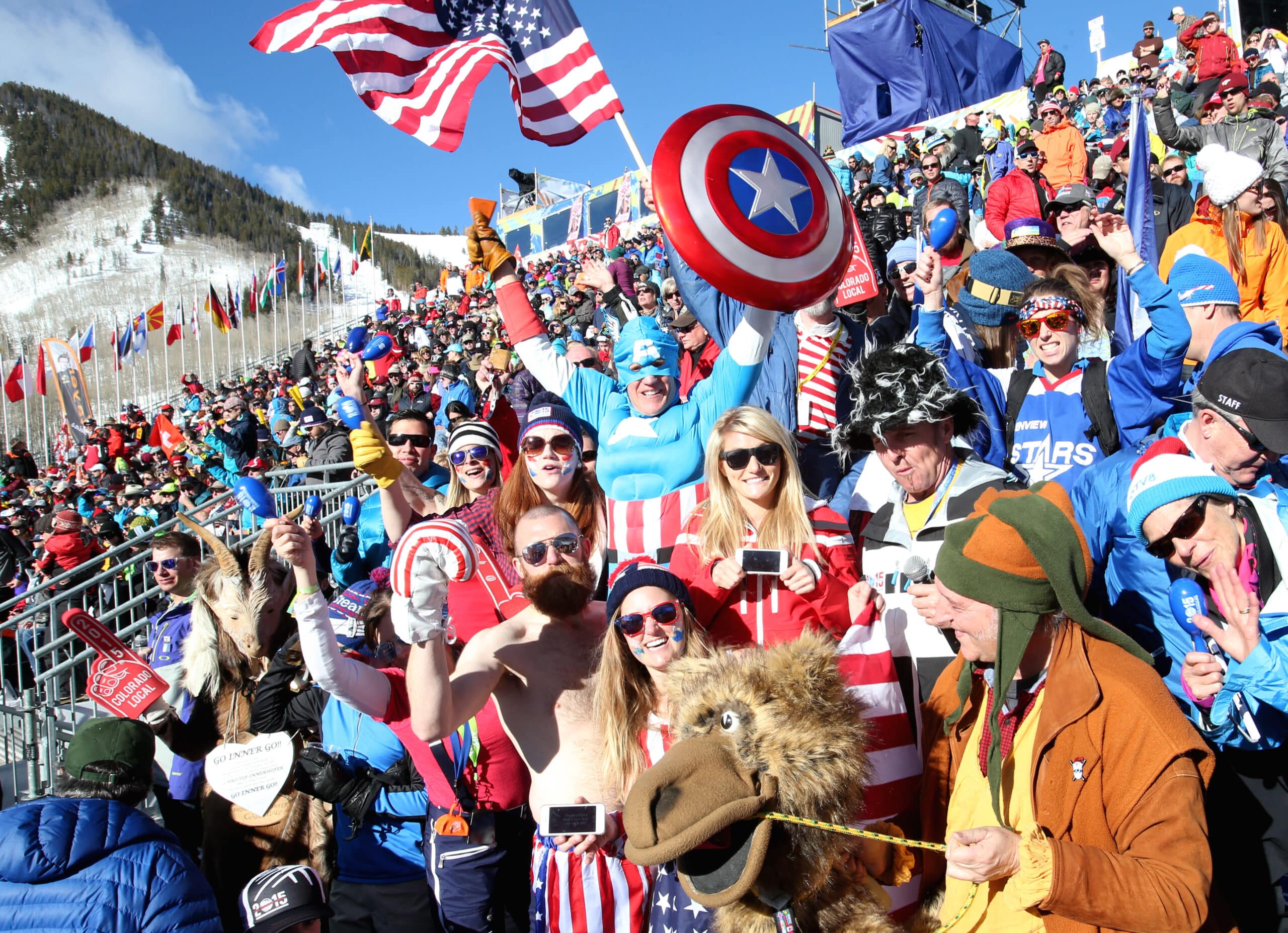 Fans cheering at the Beaver Creek Birds of Prey downhill. Photo: GEPA pictures/ Harald Steiner