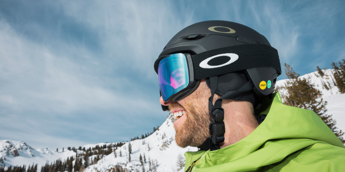 Oakley Designs A Goggle With the Most Expansive View to Date - The