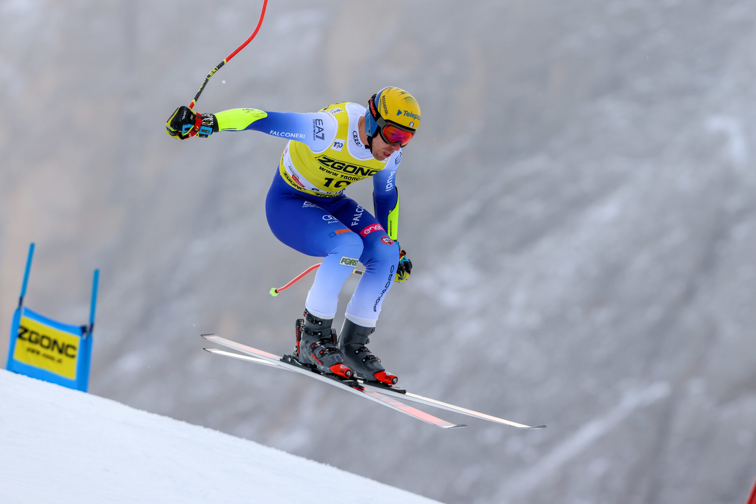 Casse Wins Val Gardena Super-G: A Stunning Victory