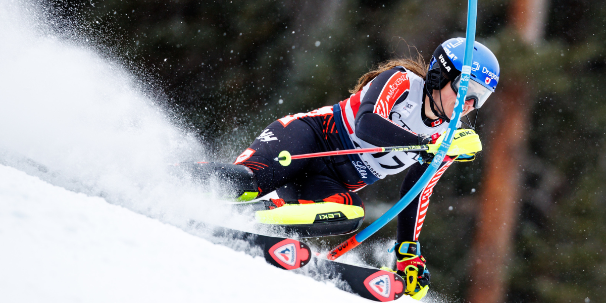 スキー sara Sara Hector wins Kranjska Gora giant slalom to take lead of