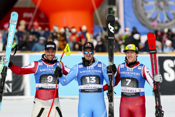 Paris Wins Super-G, Completes Double as Italy Sweeps Finals